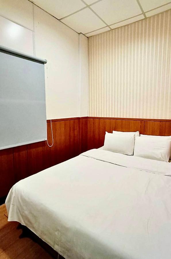 Ying Lun Hotel T'ai-tung Exteriör bild